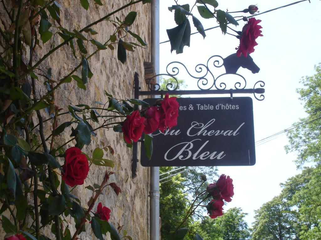 Fontenay-près-Vézelay Au Cheval Bleu Bed & Breakfast エクステリア 写真